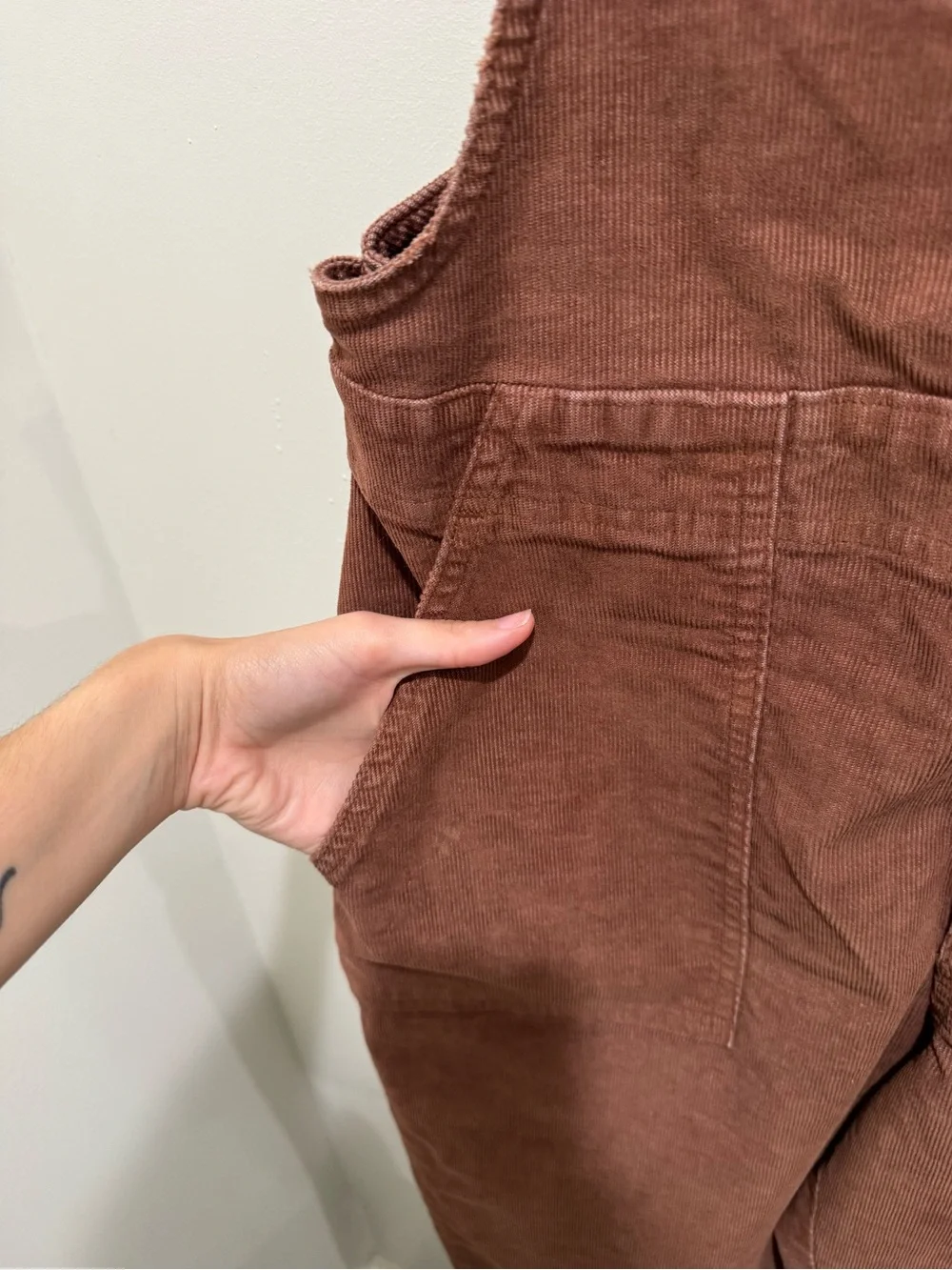 Aerie Brown Corduroy Cropped Overalls Utility Jumpsuit Raw Hem Medium - Picture 6 of 13